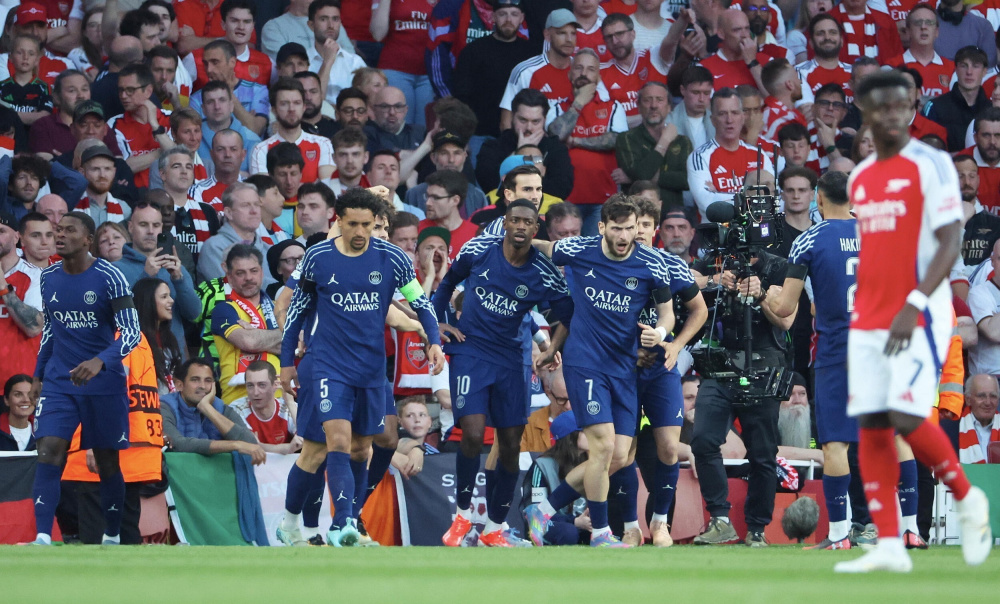 梅西2025年数据：54次出场造74球，随队首夺总冠军