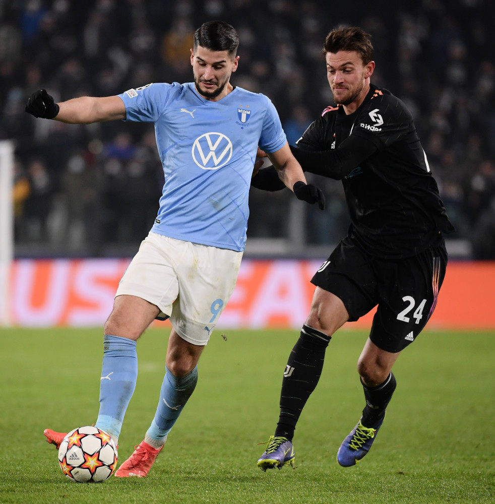 马德兴：U18国足11月将与吉尔吉斯斯坦U18进行两场内部热身赛（马德兴：11月国足U18将与吉尔吉斯斯坦U18进行两场封闭热身赛）