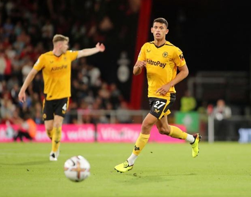 NBA官宣：76人违规罚款10万美元 恩比德赛前状态缺席却登场