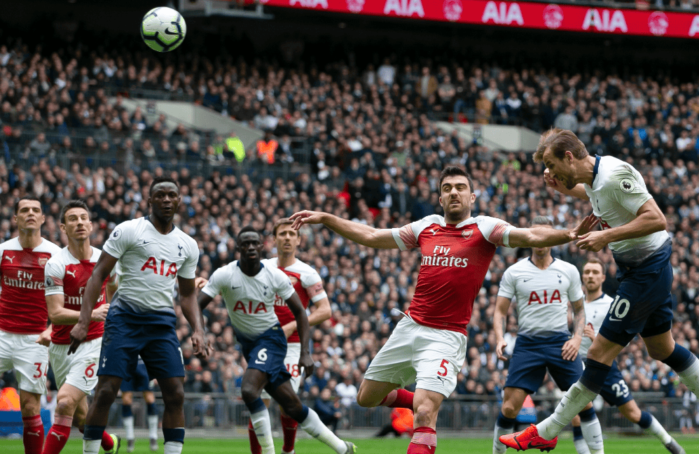 上港亚冠生死战！带蒋光太出征柔佛，是后防救星还是烟雾弹？（上港亚冠背水一战，蒋光太随队征战柔佛：后防定海神针还是烟雾弹？）