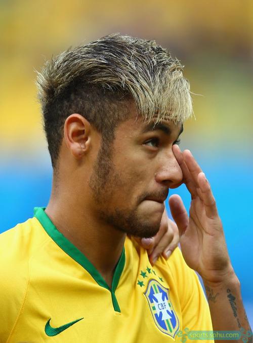 电讯报：队史传奇伊恩·拉什被送往重症监护室，利物浦送祝福（电讯报：利物浦名宿伊恩·拉什进入ICU，俱乐部致以祝愿）