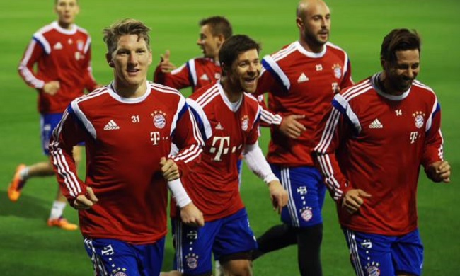 塞斯特罗：踢球风格上，我在学习卡塞米罗和克罗斯（塞斯特罗：我的踢法在向卡塞米罗、克罗斯学习）